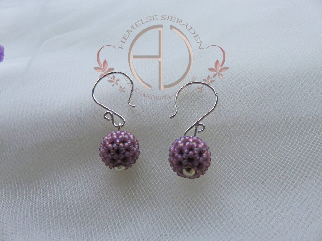 Lisandrinalijn oorbellen smoky amethyst